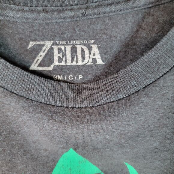 The Legend Of Zelda Official T-Shirt Adult Size Small Grey with Multicolor logo - Picture 2 of 13